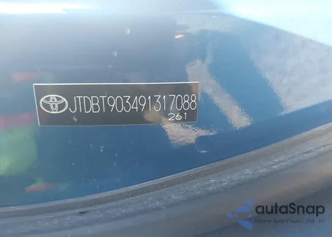 2009 Toyota Yaris z USA, uszkodzony, nr VIN JTDBT903491317088